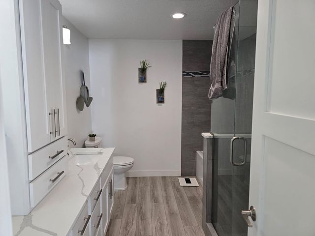 742 Shorewood Drive, Detroit Lakes, MN 56501