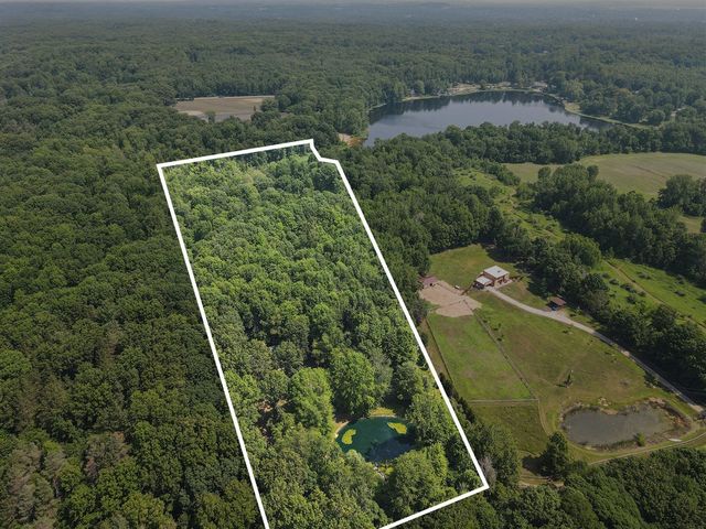 3537 Lake Ridge Lane, Allegan, MI 49010