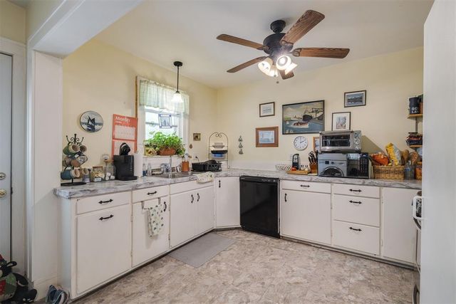 2749 NW 16th Street, Oklahoma City, OK 73107