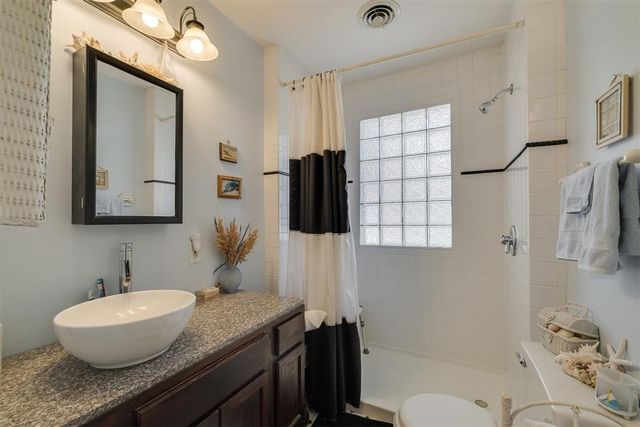 2749 NW 16th Street, Oklahoma City, OK 73107