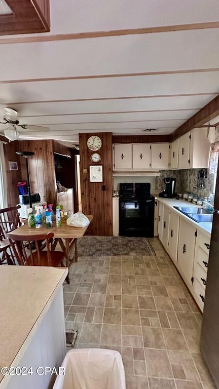 Image 3 of property listing at 331 Hibiscus Drive, Panama City Beach, FL 32413