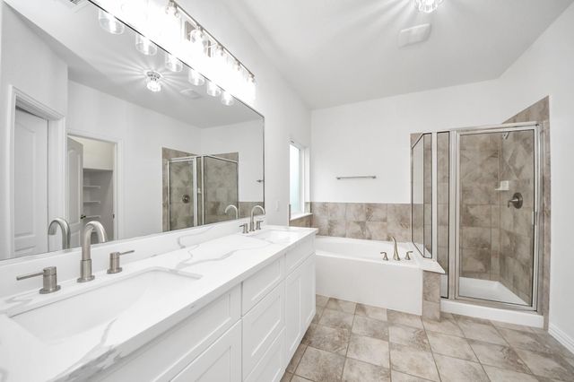 6527 Hunters Trace Lane, Baytown, TX 77521