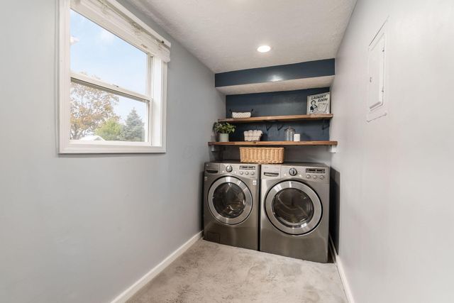 89 High Street, Sunbury, OH 43074