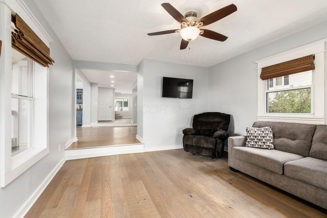 89 High Street, Sunbury, OH 43074