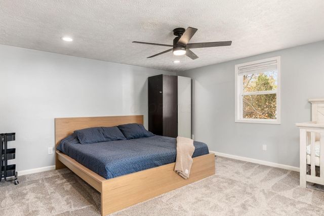 89 High Street, Sunbury, OH 43074