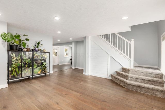 89 High Street, Sunbury, OH 43074