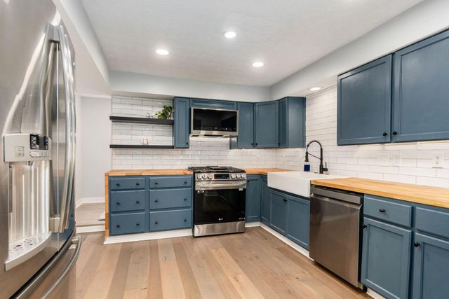 89 High Street, Sunbury, OH 43074