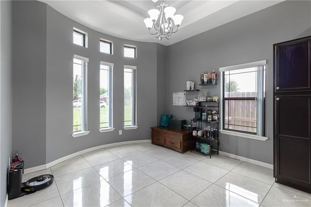 2333 N Ruby Street N, Edinburg, TX 78541