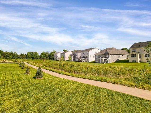 1192 Woods Creek Drive S, Delano, MN 55328