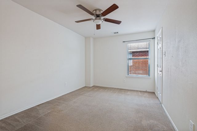 3127 S Camino Lagos, Grand Prairie, TX 75054