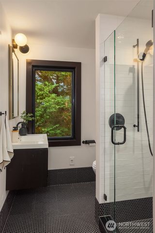 17825 Normandy Terrace SW, Normandy Park, WA 98166