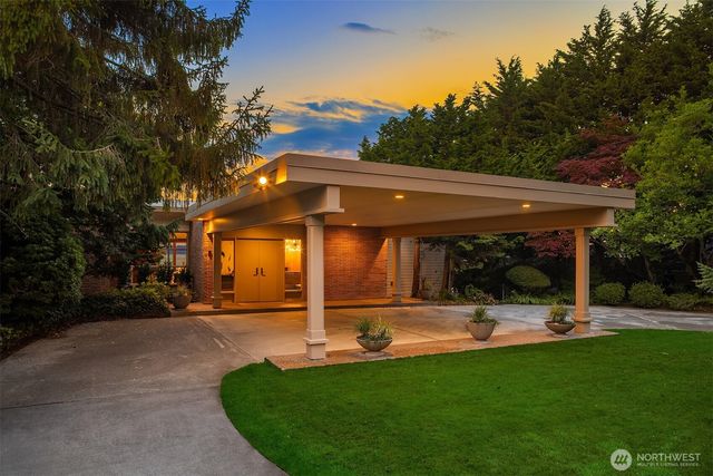 17825 Normandy Terrace SW, Normandy Park, WA 98166