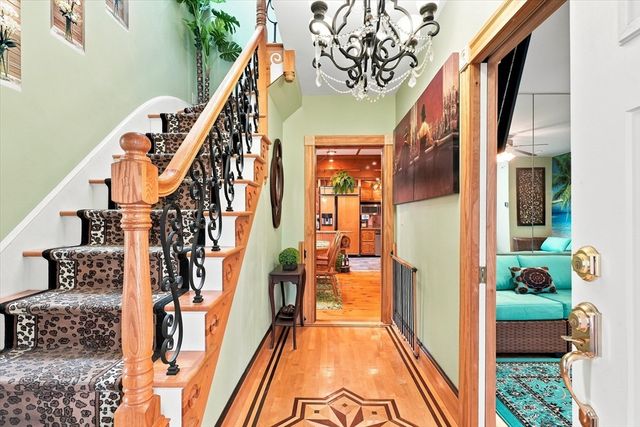 38 Eastman Ave, Swampscott, MA 01907