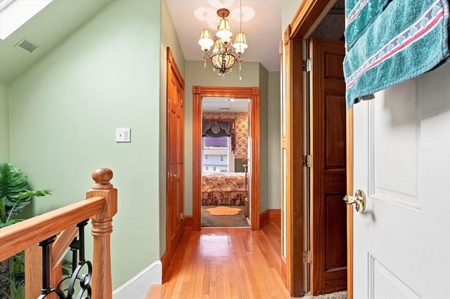 38 Eastman Ave, Swampscott, MA 01907