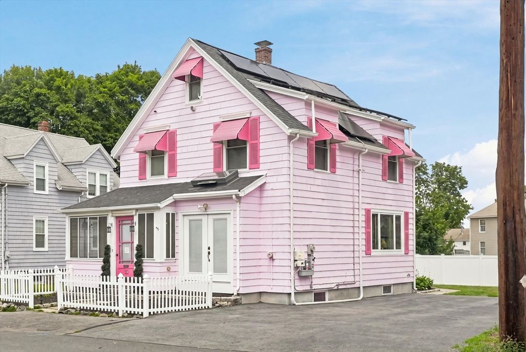 38 Eastman Ave, Swampscott, MA 01907