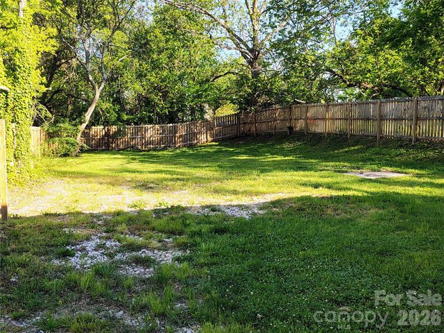 918 N Main Street, Salisbury, NC 28144