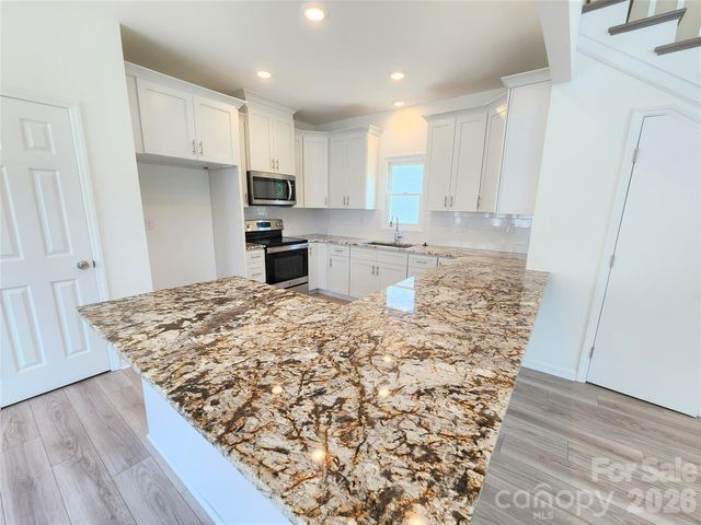 918 N Main Street, Salisbury, NC 28144