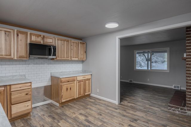 2507 18TH AVENUE, Fairbanks, AK 99701