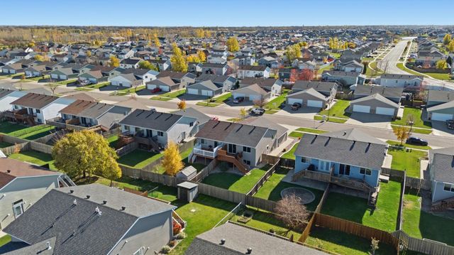 1054 42nd Avenue W, West Fargo, ND 58078