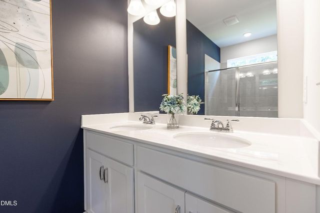 236 Courtside Drive, Dunn, NC 28334