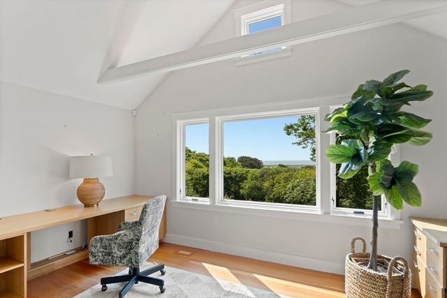 308 South Road, Chilmark, MA 02535