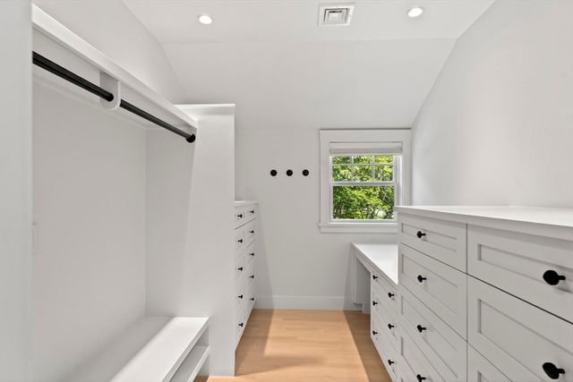 308 South Road, Chilmark, MA 02535