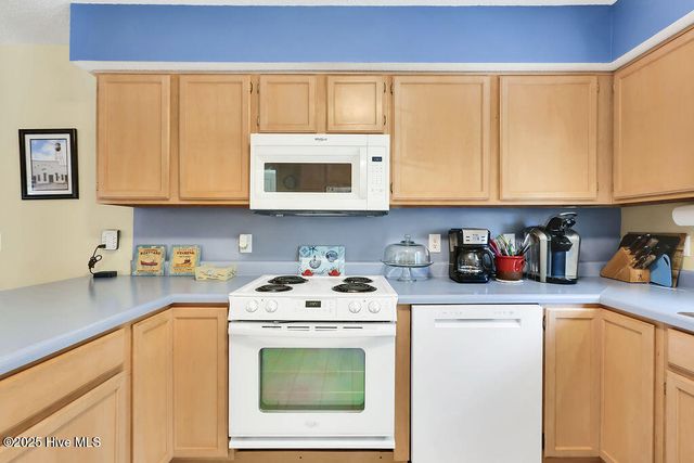 302 SE 79th Street, Oak Island, NC 28465