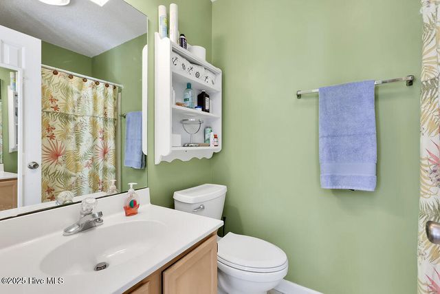 302 SE 79th Street, Oak Island, NC 28465