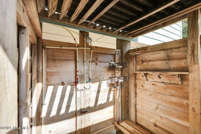 302 SE 79th Street, Oak Island, NC 28465