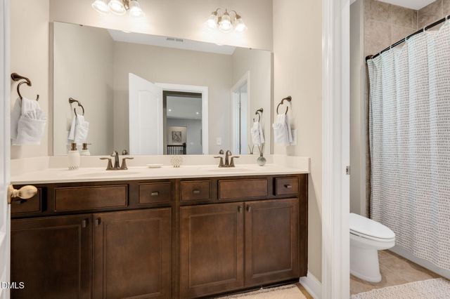 2901 Macintosh Woods Drive, Apex, NC 27502