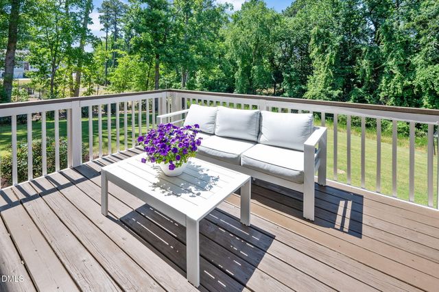 2901 Macintosh Woods Drive, Apex, NC 27502