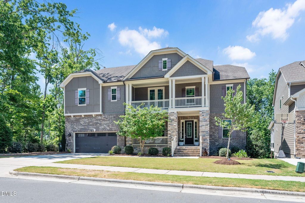 2901 Macintosh Woods Drive, Apex, NC 27502