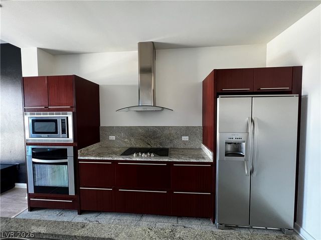 4471 Dean Martin Drive 906, Las Vegas, NV 89103