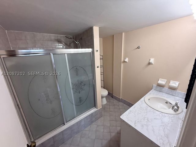 10000 NW 80th Ct 2361, Hialeah Gardens, FL 33016