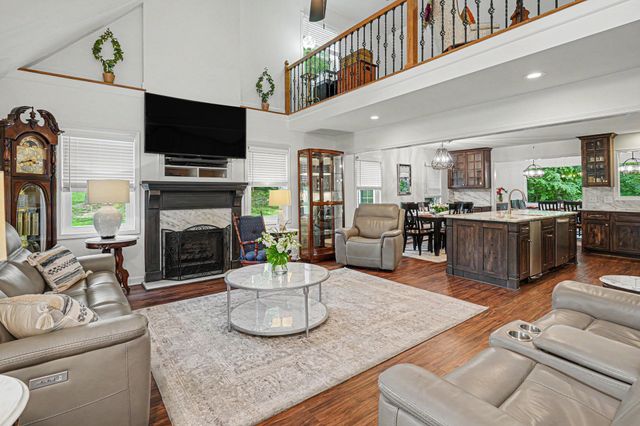5833 Highway 76, E, Springfield, TN 37172
