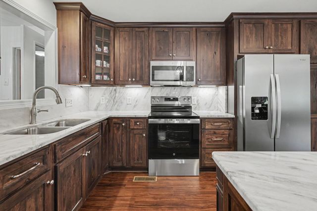 5833 Highway 76, E, Springfield, TN 37172