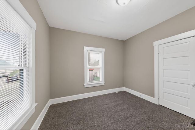 926 Delaware Avenue, Middletown, OH 45044