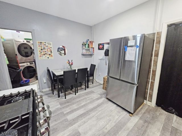 367 Morris Ave 3, Newark City, NJ 07103