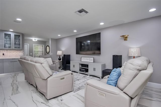 6274 Dusenburg Rd, Delray Beach, FL 33484