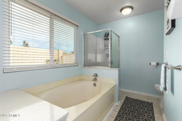 740 W SARAGOSA Street, Chandler, AZ 85225