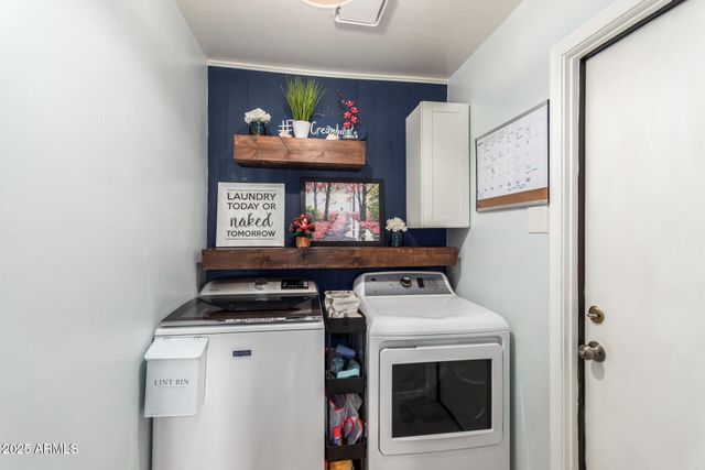 740 W SARAGOSA Street, Chandler, AZ 85225