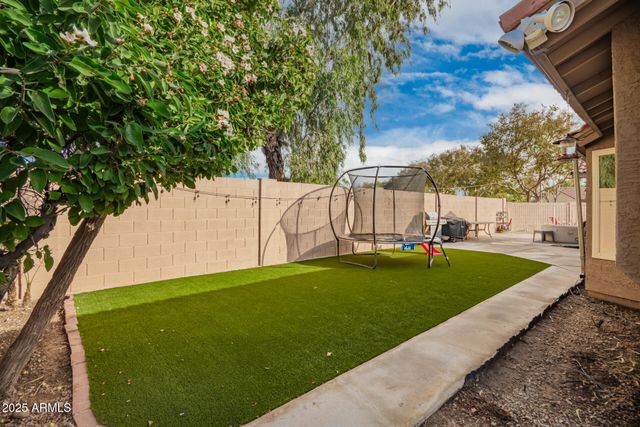 740 W SARAGOSA Street, Chandler, AZ 85225