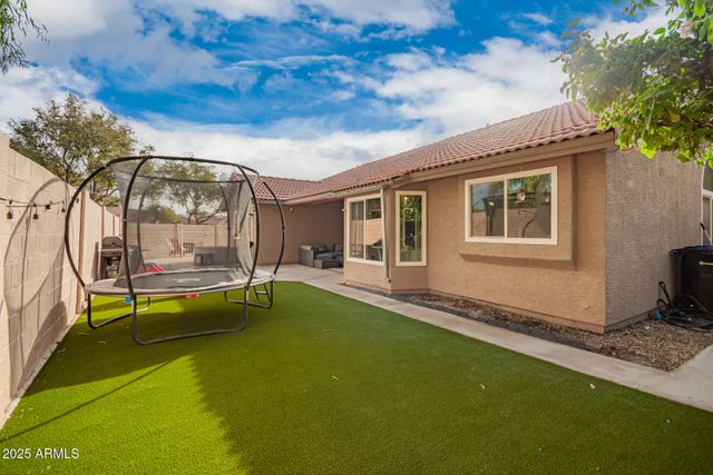 740 W SARAGOSA Street, Chandler, AZ 85225