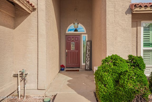 740 W SARAGOSA Street, Chandler, AZ 85225