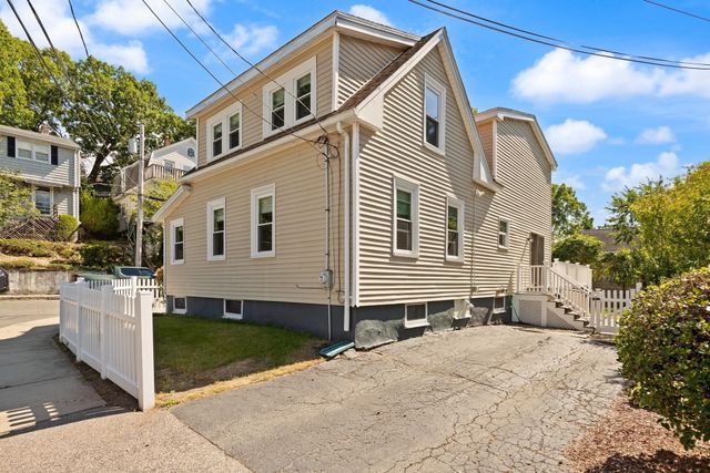 76 Saunders Street, Medford, MA 02155