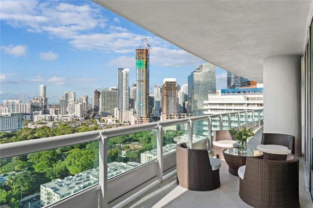 1643 Brickell Ave 2506, Miami, FL 33129