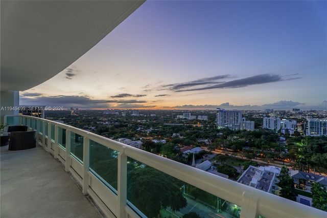 1643 Brickell Ave 2506, Miami, FL 33129