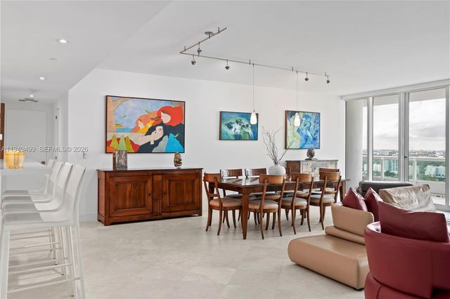 1643 Brickell Ave 2506, Miami, FL 33129