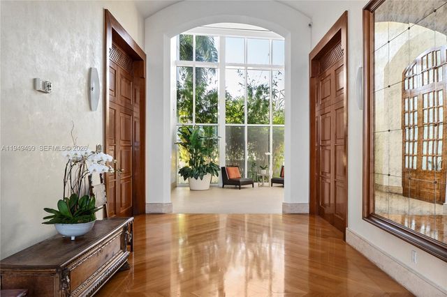 1643 Brickell Ave 2506, Miami, FL 33129