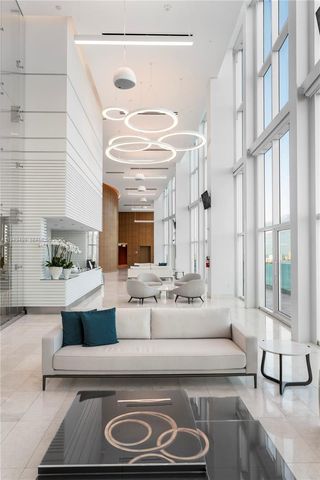 1643 Brickell Ave 2506, Miami, FL 33129